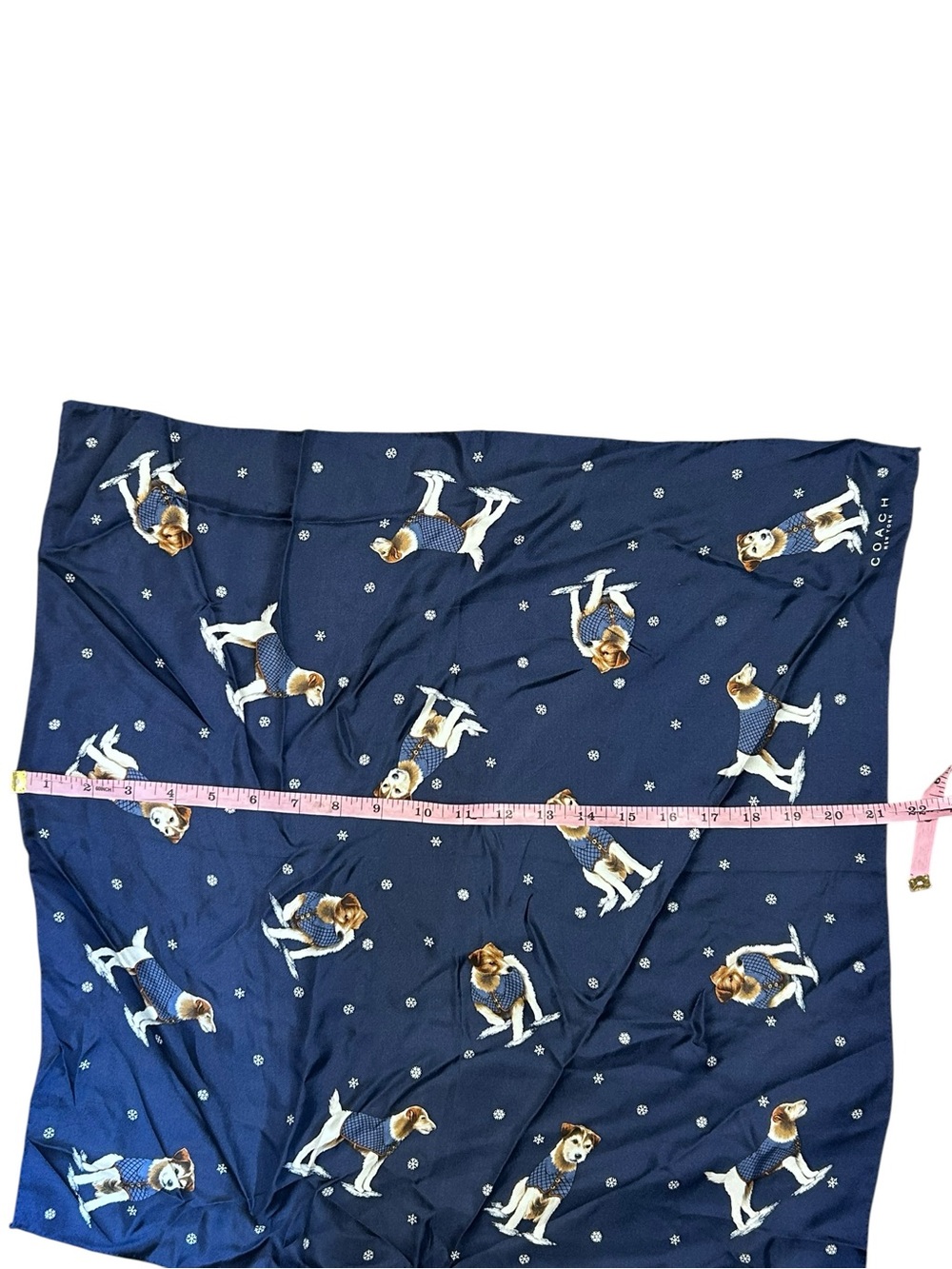 Coach silk Jack Russel dog Christmas scarf snowflake Christmas old money preppy - Picture 3 of 5